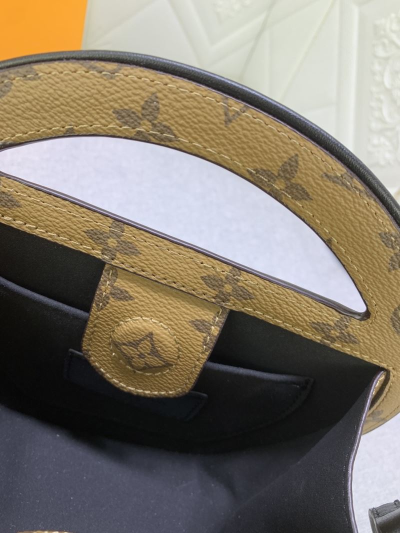 Louis Vuitton Round Bags